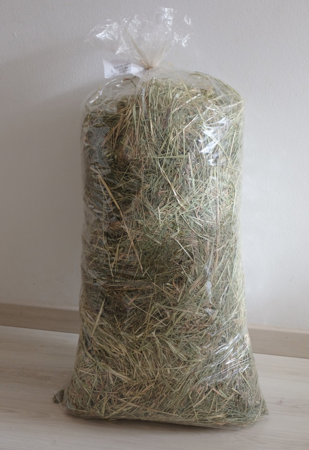 Zahradní seno (2,5 kg)